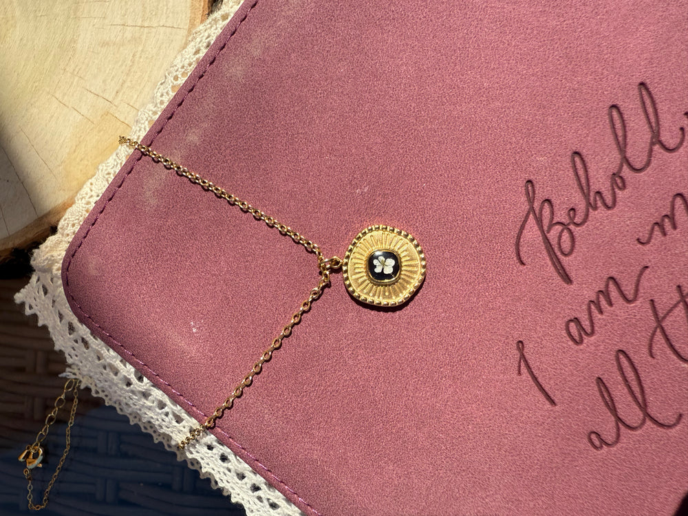 Carmel Pendant