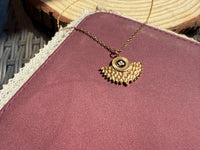 Salem Pendant